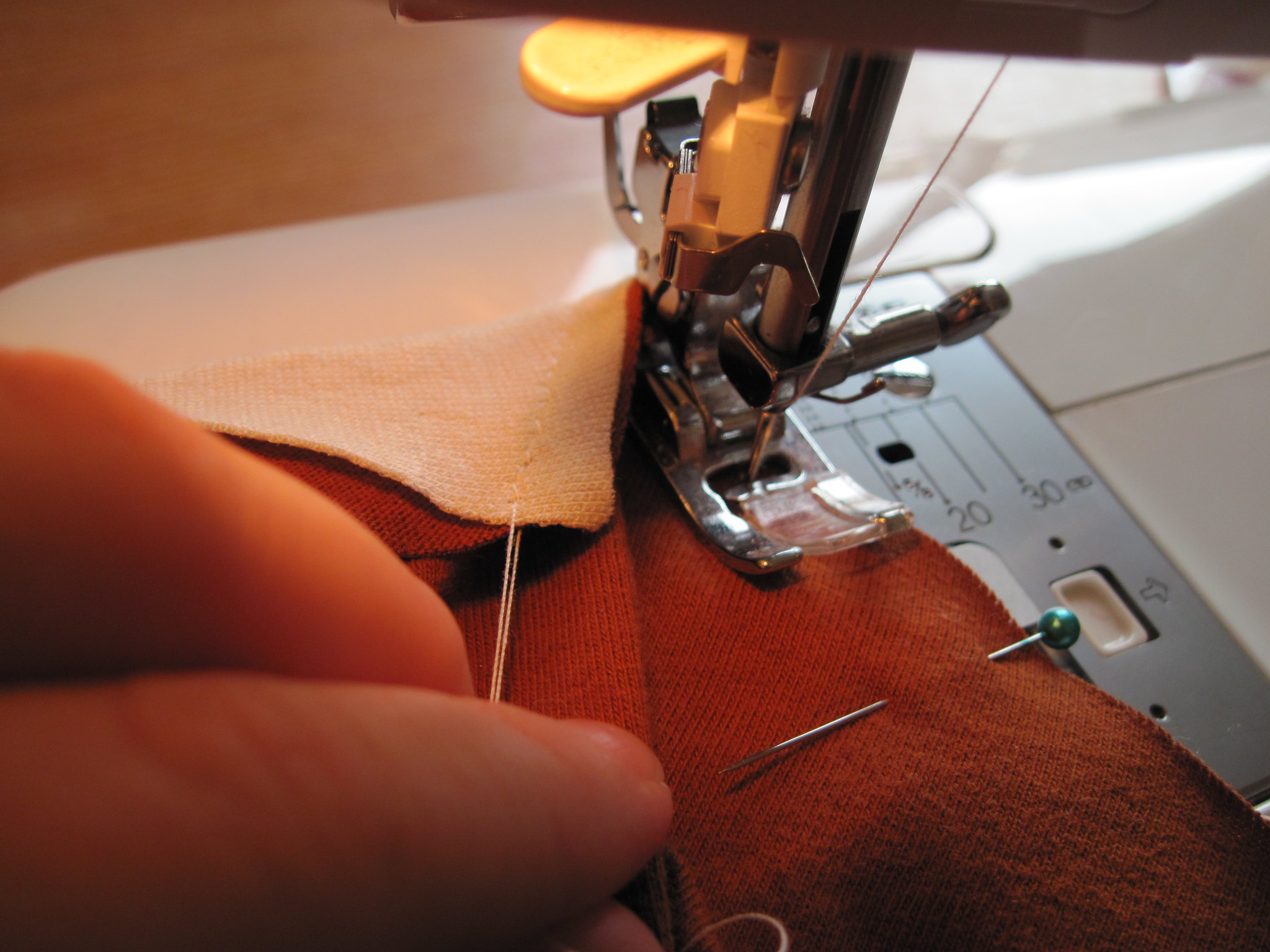 How to end a stitch on a sewing machine